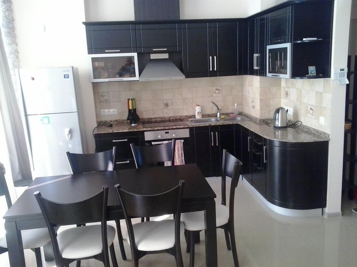 Beautiful House By The Sea Apartment Батуми Екстериор снимка